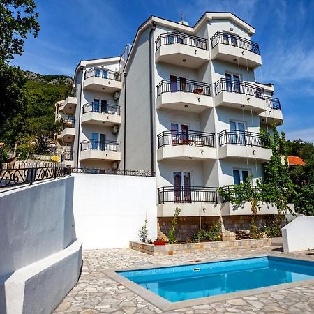 Villa Maria Apartments Kamenari Esterno foto